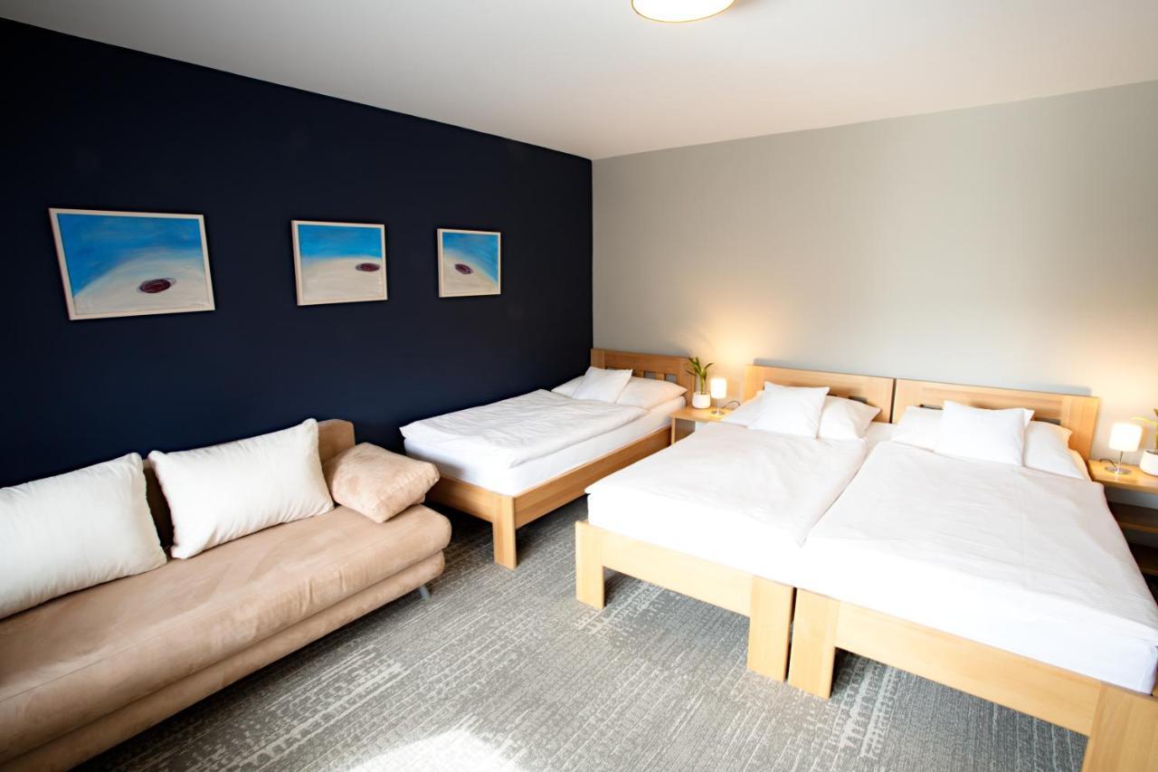 יאבלונק נאד ניסו Apart Hotel Jablonec מראה חיצוני תמונה